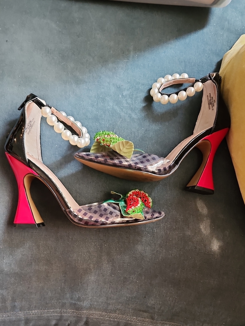 Betsey Johnson Black Patent WatermelonPumps with Pearl Ankle Strap. 6.5 - Picture 8 of 12
